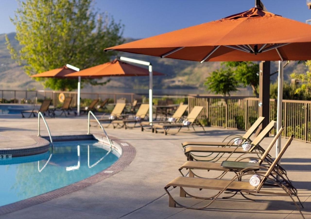 The Cove Lakeside 4* West Kelowna