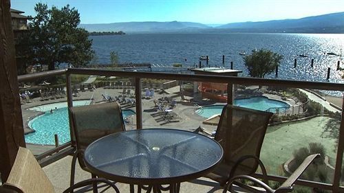 The Cove Lakeside 4* West Kelowna