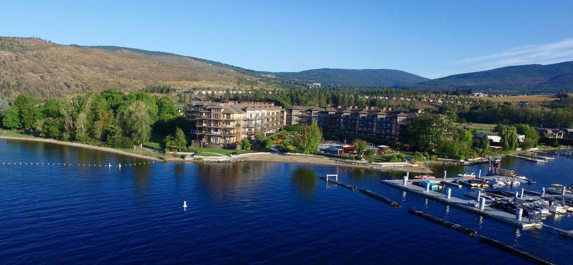 Resort The Cove Lakeside